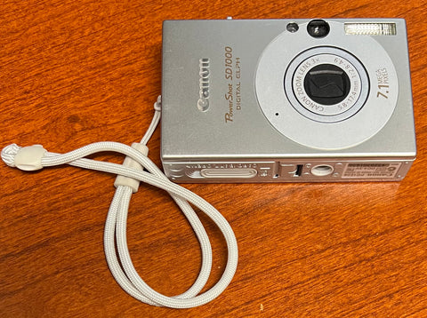 Canon PowerShot SD1000 7.1MP ELPH Digital Camera W/ Battery