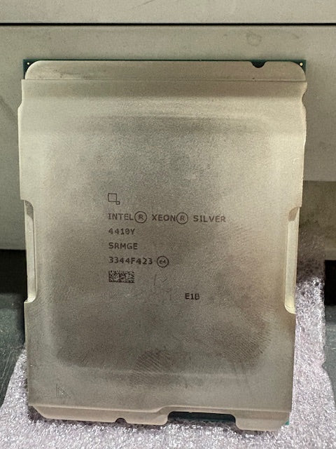 Intel Xeon Silver 4410Y SRMGE 2.0GHz 12-Core Processor Socket LGA 4677 CPU