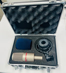AKG C 4000 B Condenser Professional Studio Microphone W/ Shock mount and Case