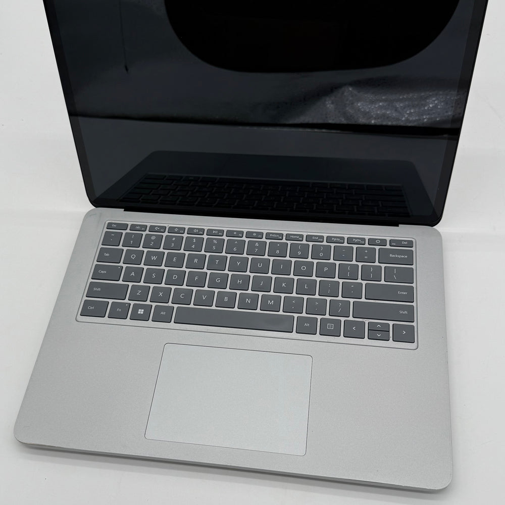 Microsoft Surface Laptop Studio 1964 i7-11370H 3.3GHz 16GB 512GB RTX GPU Win 11