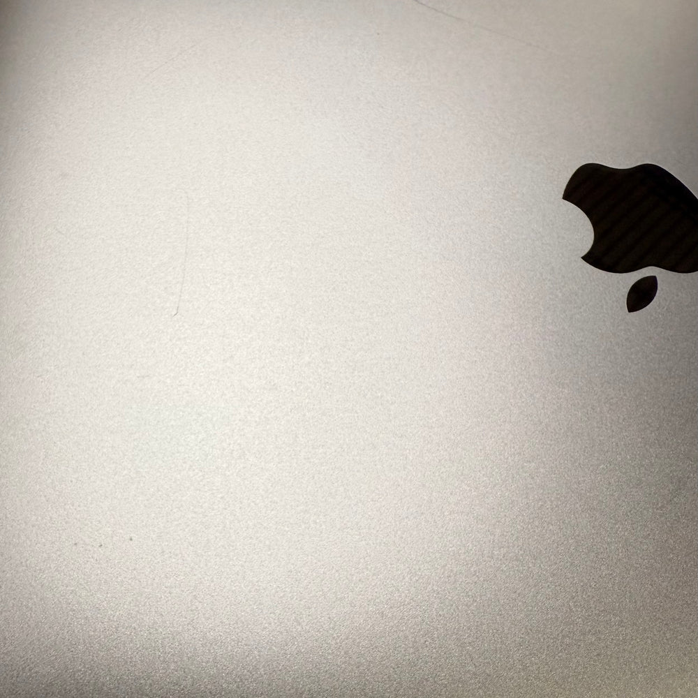 Apple Macbook Pro 15,2  A1989 13.3" (2018) i7-8559U 2.70GHz 16GB RAM 500GB SSD