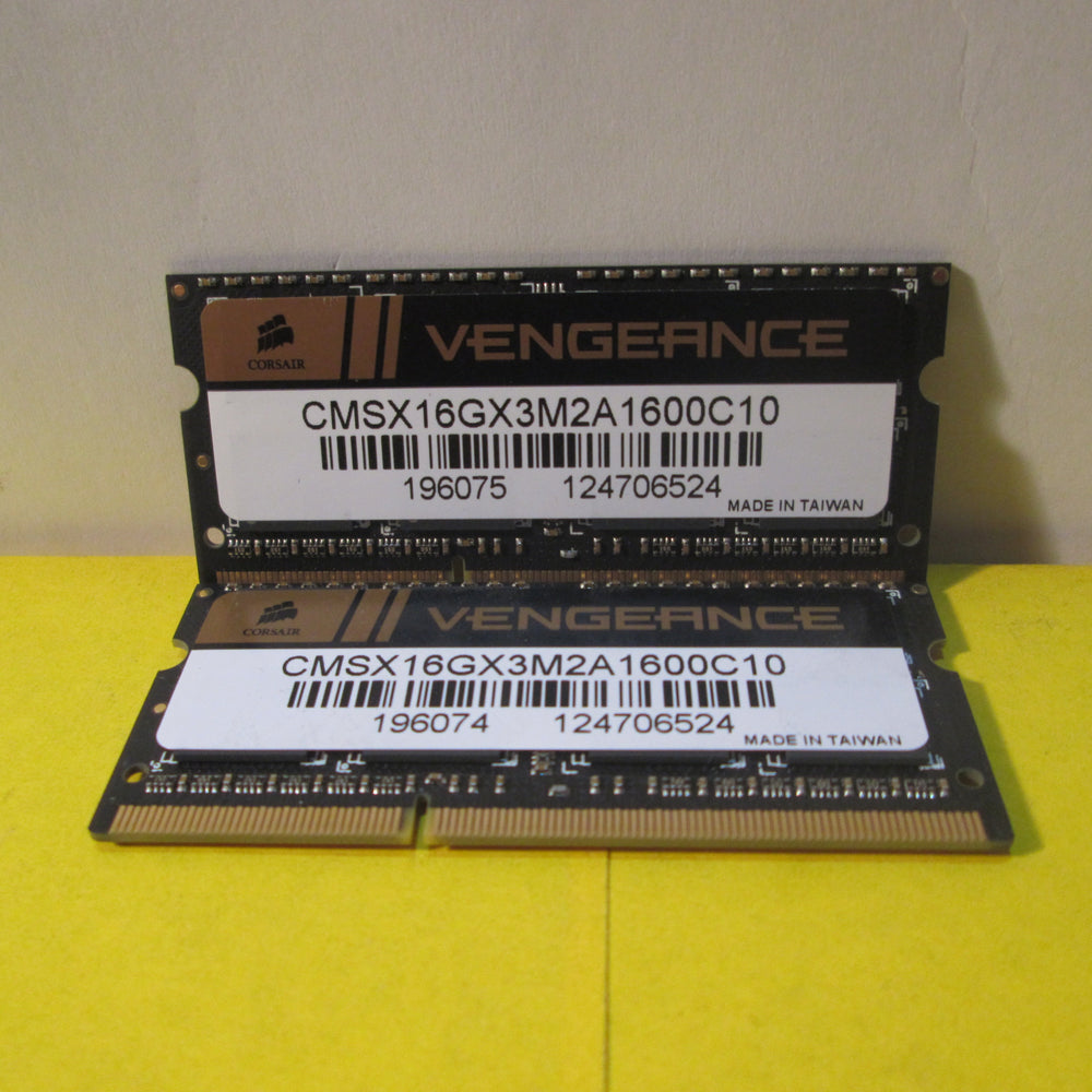 Corsair VENGEANCE 16GB Kit (2x8GB) (DDR3-1600) Laptop RAM CMSX16GX3M2A1600C10 - Securis