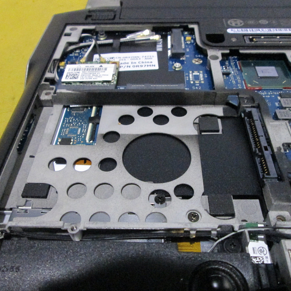 Dell Latitude E6230 Intel Core i5 2.70GHz 4G Ram Laptop {Integrated Graphics} - Securis