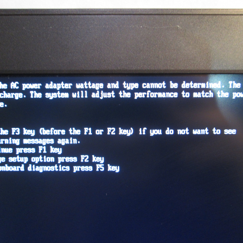 Dell Precision M6700 Intel Core i7 2.70GHz 16GB Ram Laptop {RADEON Graphics} - Securis