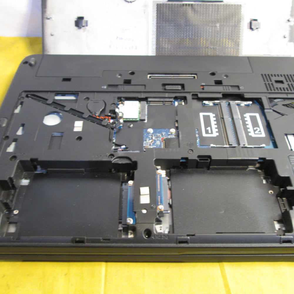 HP ZBook 17 G1 Intel Core i7 2.70GHz QUAD CORE 12GB Ram Laptop {NVIDIA Graphics} - Securis
